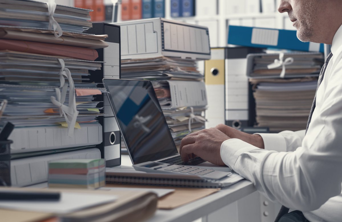 El Consejo General de Mediadores ha solicitado a la Dirección General de Seguros aplazar la fecha límite de presentación de la DEC fijada en el 30 de abril. “dadas las dificultades técnicas se debería ampliar hasta el viernes 9 de mayo".