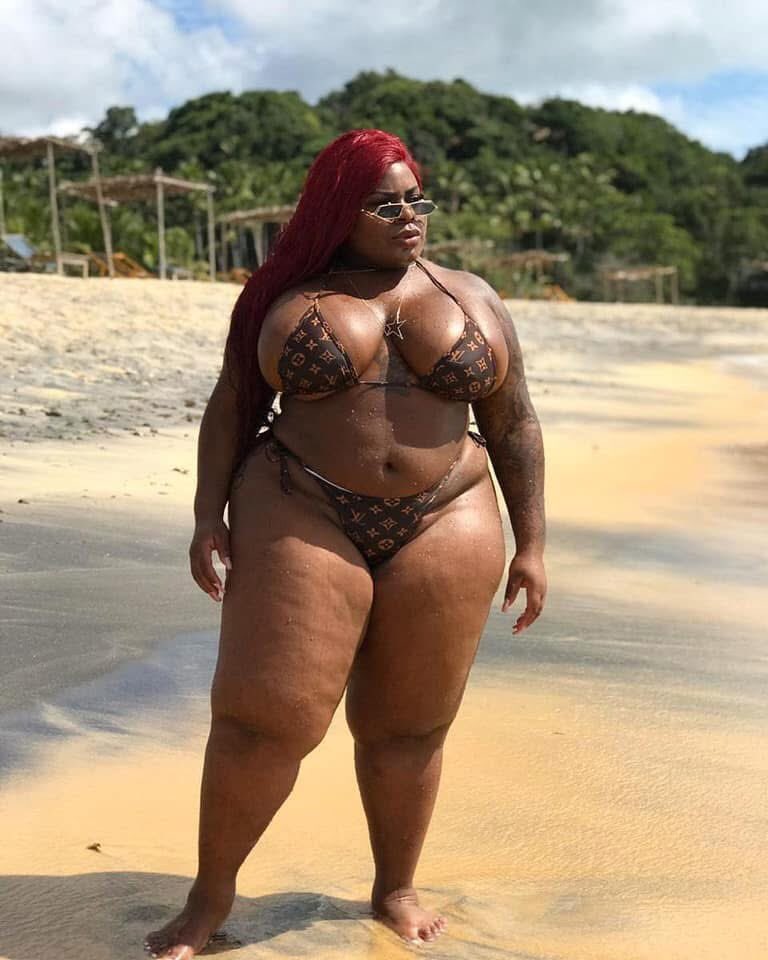 bbw_bigbeautifulworld tweet media