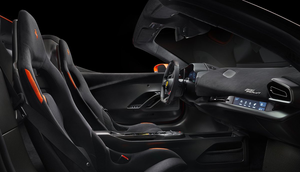 Ferrari's tweet photo. Drop the top and let it roar. The retractable hardtop unlocks a unique experience — it’s fuller, freer, and entirely unforgettable. This is the Ferrari 296 Speciale A.

#Ferrari296SpecialeA #Ferrari https://t.co/4BOg3M26cQ