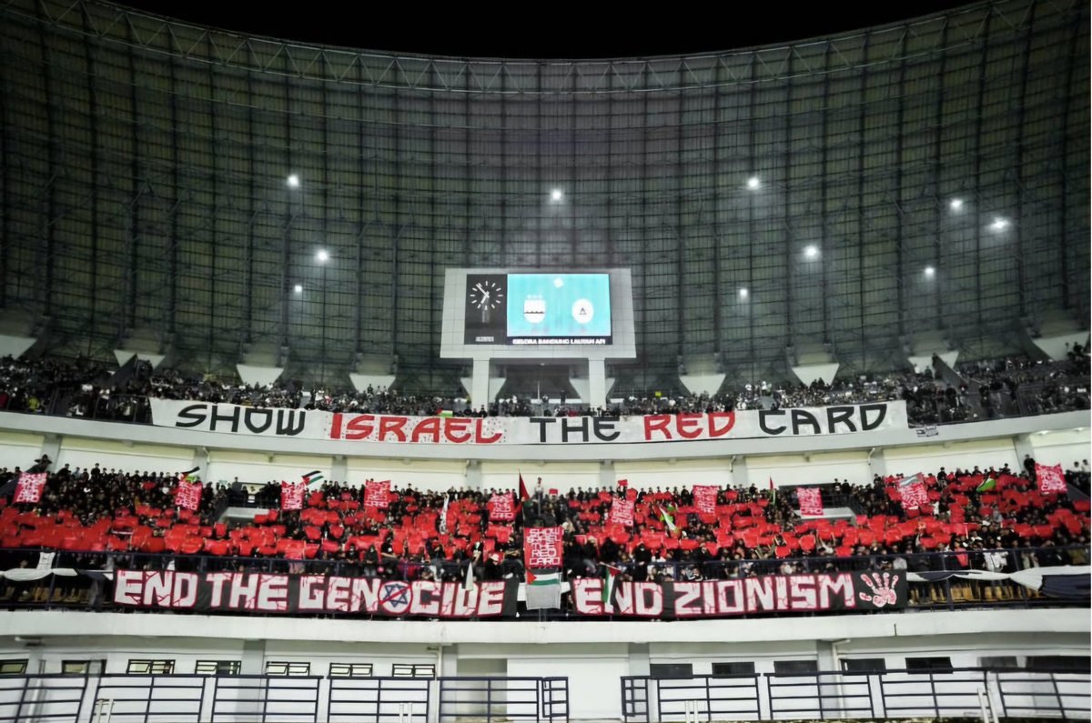 📌 Bandung, Indonesia 

Northern Wall, Persib Bandung