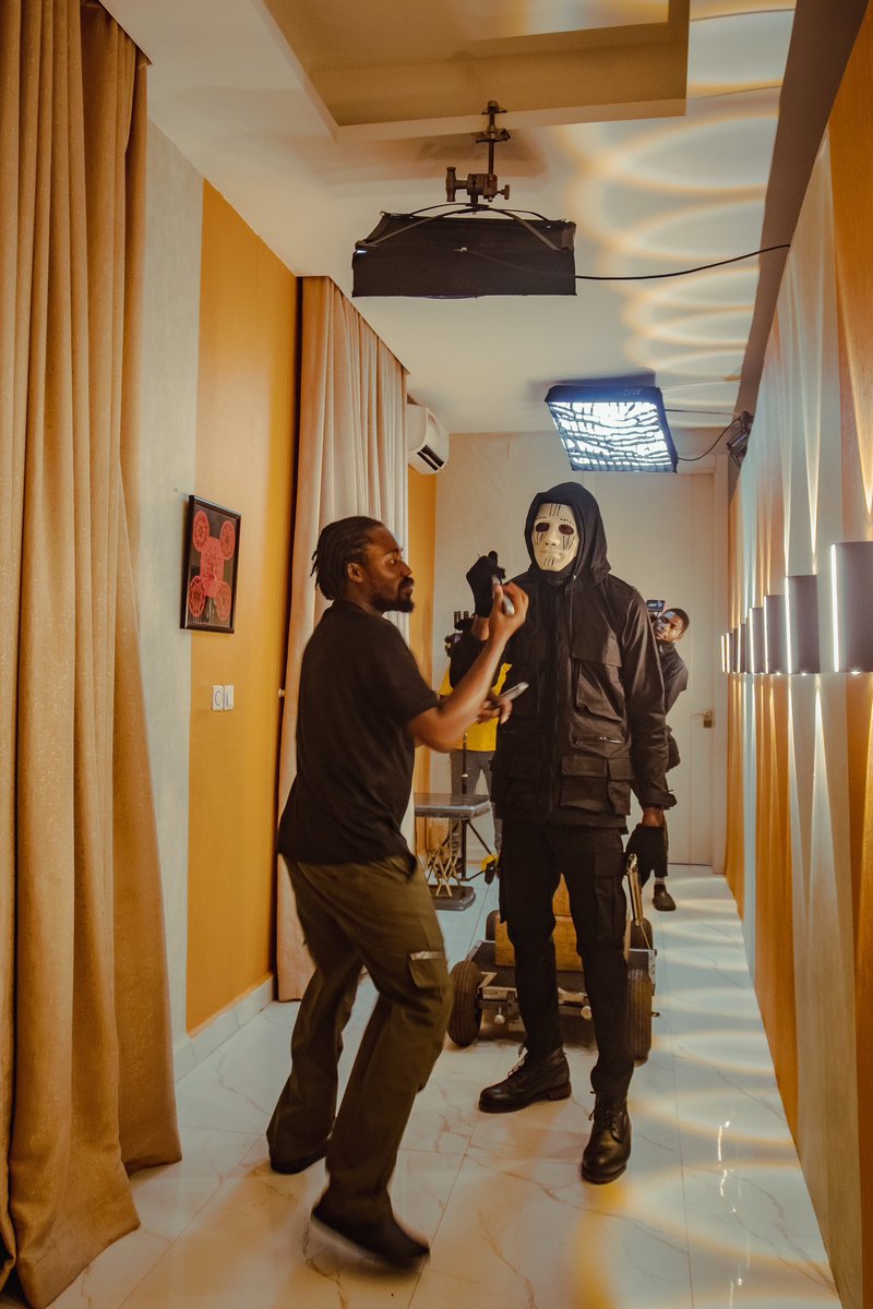 Filmmakers_mart's tweet photo. When the โLandlineโ team needed a setting that matched their vision, they came to us and we delivered as always.
Proud to have contributed to the magic behind this incredible film. Go stream Landline now on Prime๐ฟ
#location #locationshoot https://t.co/6igJ045v65