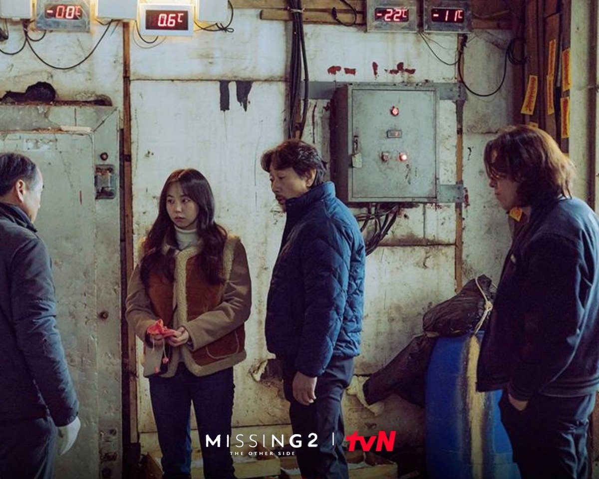 tvN_Asia's tweet photo. Who can be trusted in a village full of secrets? 🔍💥
#MissingTheOtherSide2
Every Thu & Fri 21:15 (GMT+8)
#tvNAsia #BestKoreanEntertainment #GoSoo #HeoJoonHo #AhnSoHee #HaJun #LeeJungEun #KimDongHwi #미씽그들이있었다2 #고수 #허준호 #안소희 #하준 #이정은 #김동휘 https://t.co/uX7ePRYKDK
