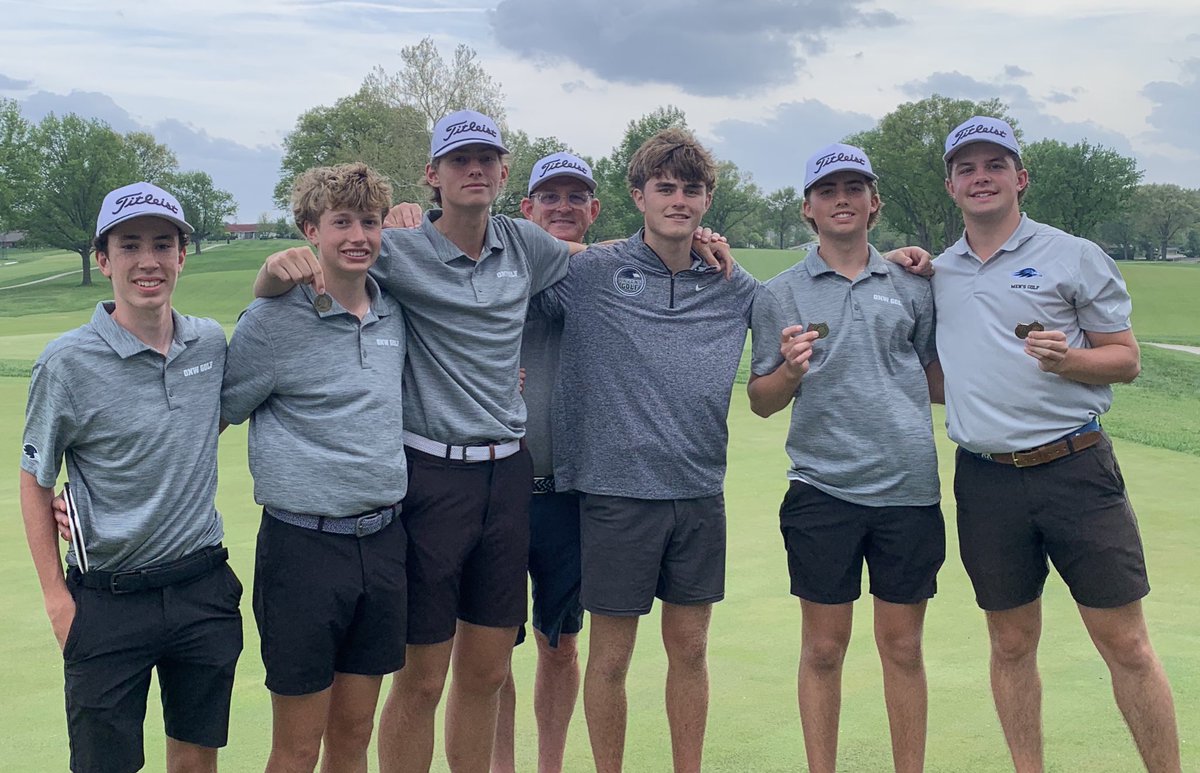 ONW RAVEN GOLF (@onwravengolf) on Twitter photo ✨ONW Men’s Golf win the Topeka Invitational. ✨Nick VanWyngarden places 1st shooting 70 (-1), Jack Butterbaugh shoots 74, and Kyle Elliott shoots 75. Great job!👏 Keep working!!!⛳️🏌️♂️⛳️ <a href="/spage_onw/">Steve Page</a> <a href="/theravennation/">Raven Nation</a> ✨ONW Men’s Golf win the Topeka Invitational. ✨Nick VanWyngarden places 1st shooting 70 (-1), Jack Butterbaugh shoots 74, and Kyle Elliott shoots 75. Great job!👏 Keep working!!!⛳️🏌️♂️⛳️ <a href="/spage_onw/">Steve Page</a> <a href="/theravennation/">Raven Nation</a>