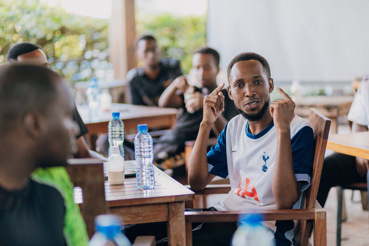 intelligencefx tweet media