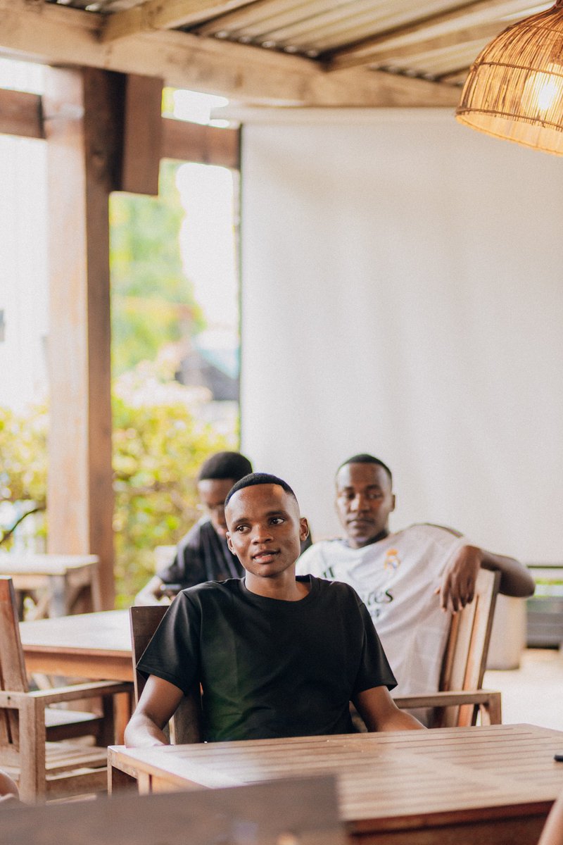 intelligencefx tweet media