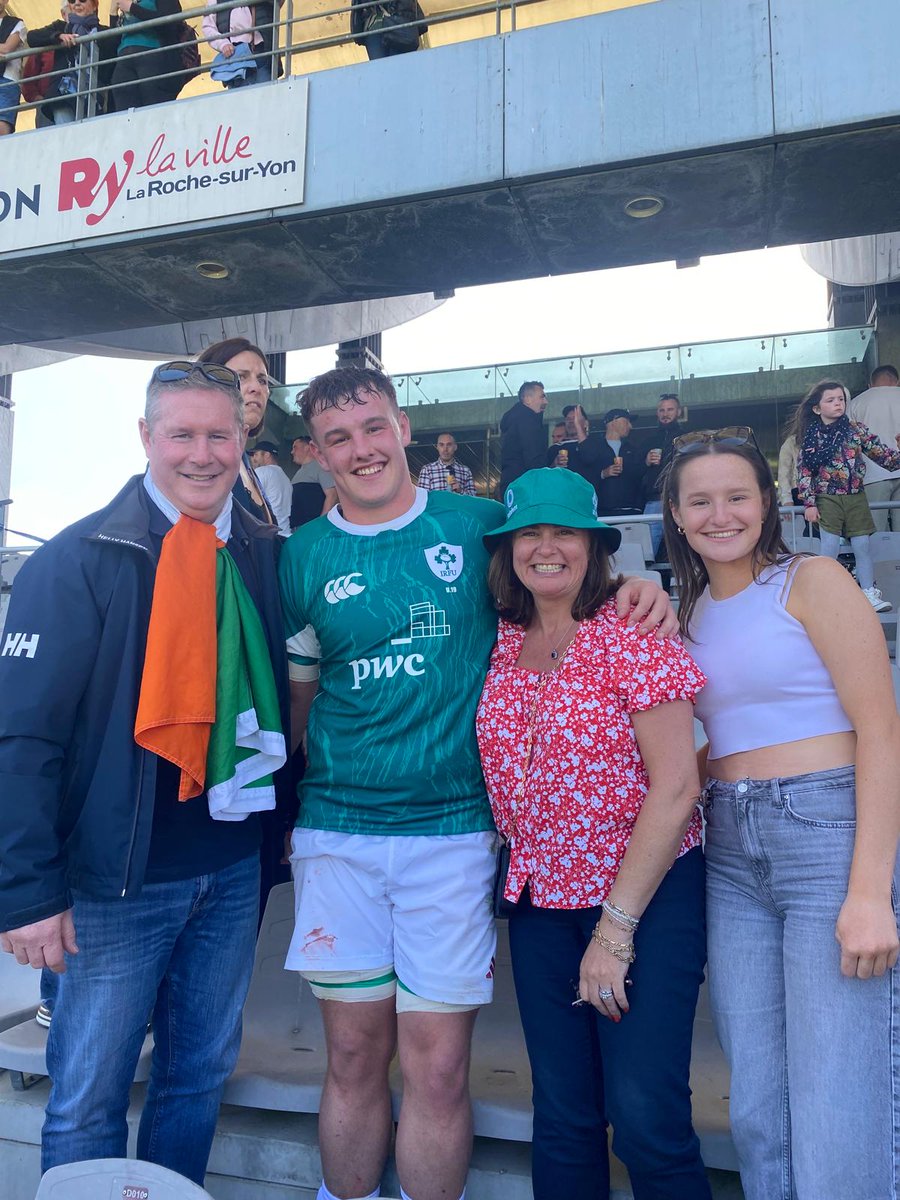 Congratulations to past pupil and current coach Charlie Meagher, who was part of the Ireland U19 squad that secured a fantastic win over France yesterday!
