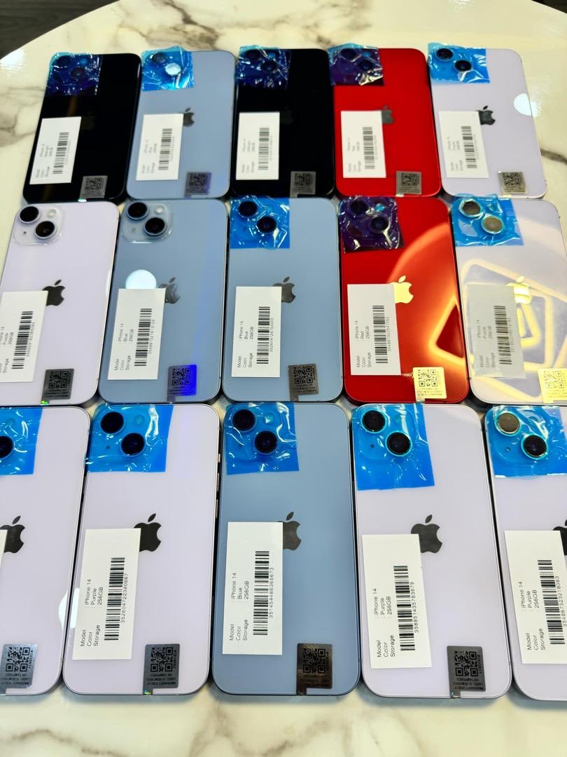 Hayzedtech4558's tweet photo. RESTOCKED UK USED IPHONE 14 PLUS  physical sim + esim || 128gb &amp; 256gb ||  @700k &amp; 750k naira only https://t.co/86fC4HwSUf