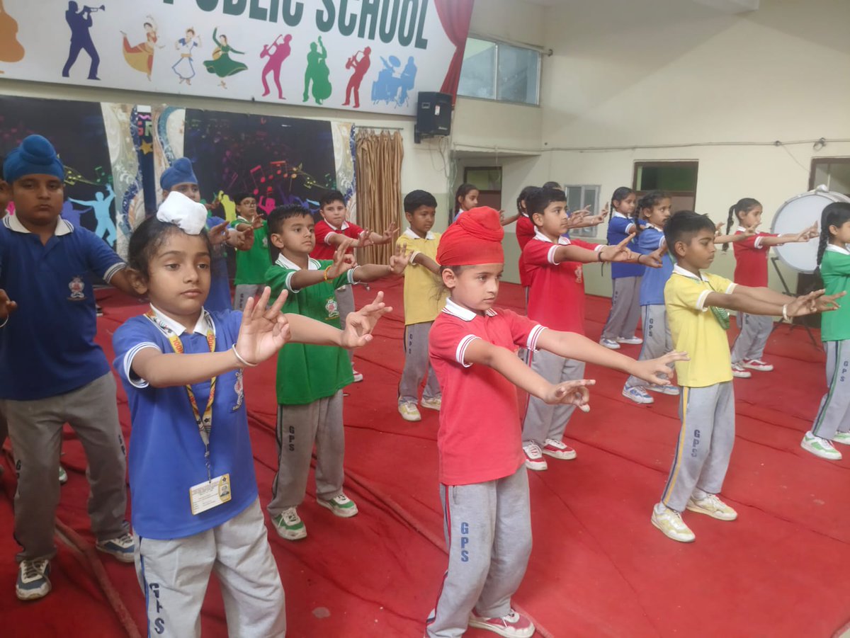 gpssalpani83's tweet image. Grace in every move, joy in every step! 

 GPS Salpani celebrated #InternationalDanceDay with vibrant performances, showcasing talent, culture, and unity. 

 #GPS_Salpani #RhythmAndGrace #StudentTalent #UnityInDiversity