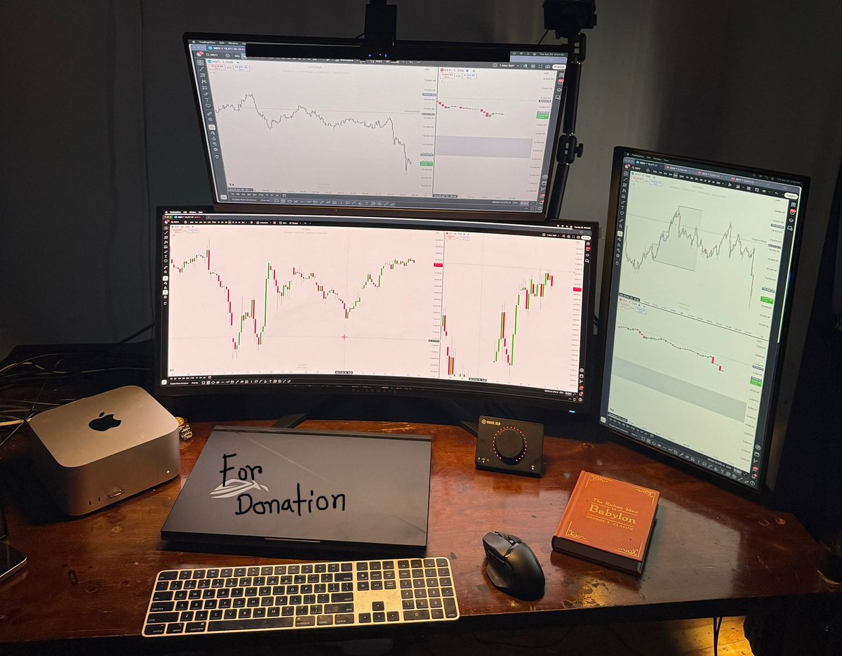 Hydra_Thahmid's tweet image. Bought a new Mac Studio 

So want to giveaway my old laptop.
Spec :Asus scar 18 4090;

If you want to participate in the giveaway: 
1. Like &amp;amp; retweet this post 
2. Follow me on X &amp;amp; instagram (link on comment)
3. Comment below “giveaway” 

&amp;amp; i will choose the winner in 48 hours.