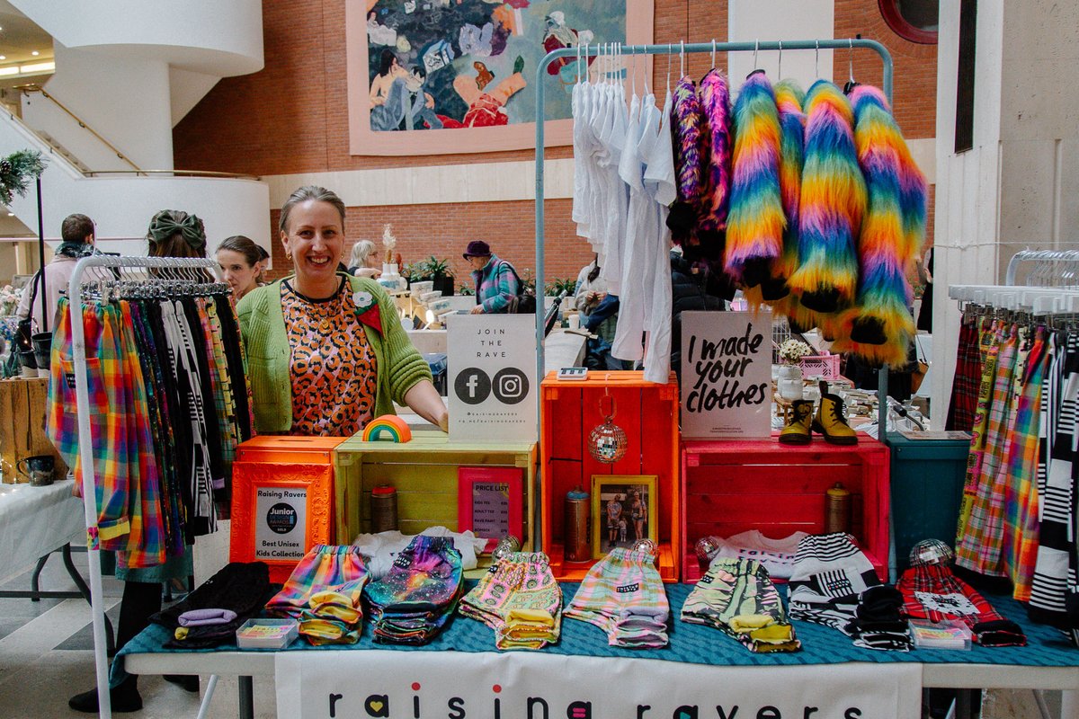 British Library Shop (@bl_shop) on Twitter photo Next Saturday, the <a href="/britishlibrary/">British Library</a> is transforming into a haven for plant lovers for the Unearthed exhibition.🌱
Swing by on Saturday 10th May between 10am - 5pm to <a href="/craftyfoxmarket/">Crafty Fox Market</a> with 40+ brilliant makers.
➡️tinyurl.com/CraftyFoxMarket
📌 96 Euston Road, St Pancras, London Next Saturday, the <a href="/britishlibrary/">British Library</a> is transforming into a haven for plant lovers for the Unearthed exhibition.🌱
Swing by on Saturday 10th May between 10am - 5pm to <a href="/craftyfoxmarket/">Crafty Fox Market</a> with 40+ brilliant makers.
➡️tinyurl.com/CraftyFoxMarket
📌 96 Euston Road, St Pancras, London