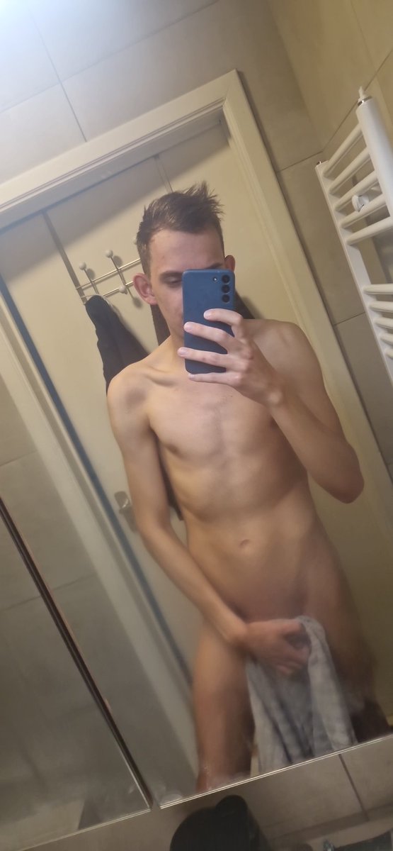 Ready for a sunny day? #gay #twink #Belgium #gaybelgie