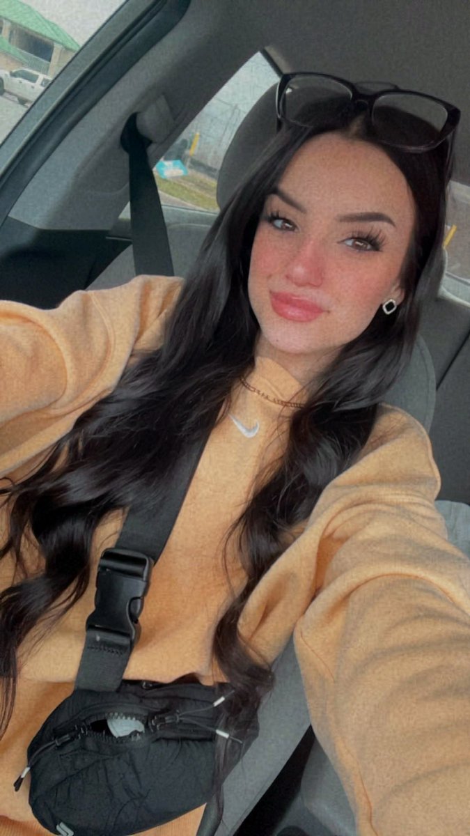 endoqueenss's tweet photo. Hey I’m Tatyana!
 I made this page during a time I felt really alone in my endo journey — and I never want anyone else to feel that way. If you’re going through it too, I’m here for you. Follow along so we can support each other🎗️#EndoQueens #EndometriosisAwareness #endoqueens https://t.co/I18Sb9JOyk
