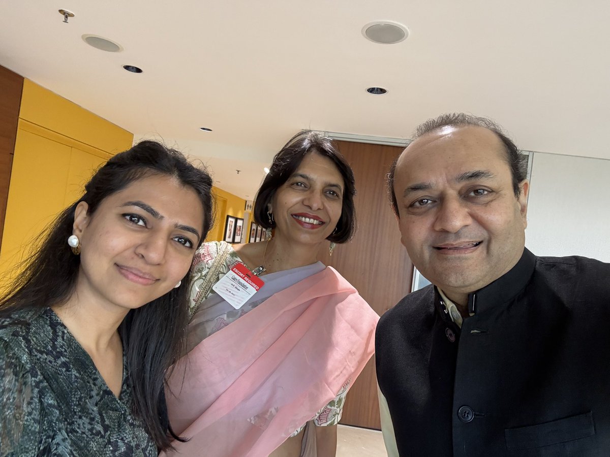 Participated in the Global Program Policy Retreat hosted by the Gates Foundation in New Delhi, focused on Growth, Opportunity &amp; Empowerment in Africa and the Global South.

Presented Hester’s journey and key learnings from our project: ‘Facilitating Mass Access to Veterinary