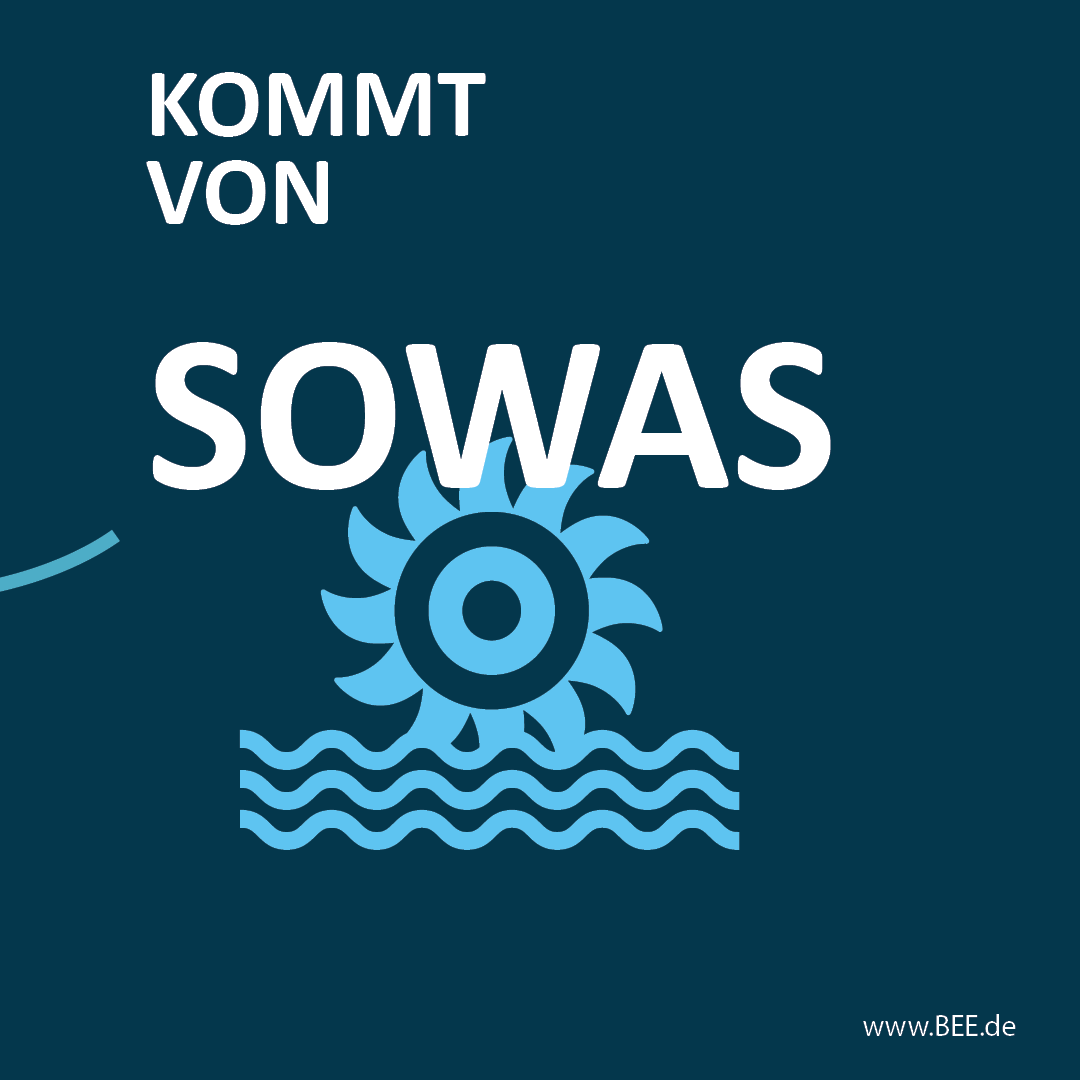 bEEmerkenswert's tweet image. 💚 Aus kalt wird heiß! Eine weitere Story rund um den #TagderErneuerbaren:

Im Nordrhein-Westfälischen Witten lebt die Friedr. Lohmann GmbH das, was in Deutschland bald flächendeckend Realität werden soll:  Eine grüne Industrieproduktion.

🔥  🌊 Schon seit langer Zeit sorgt das…