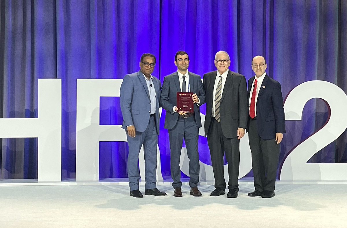 HDZ NRW (@hdznrw) on Twitter photo Congratulations <a href="/MoneebKhalaph/">Moneeb Khalaph</a> on winning the 1. top-ranked scholar's abstract award at HRS San Diego, bringing the world of EP together April 24-27, 2025. <a href="/Phiso_de/">Philipp Sommer</a> Congratulations <a href="/MoneebKhalaph/">Moneeb Khalaph</a> on winning the 1. top-ranked scholar's abstract award at HRS San Diego, bringing the world of EP together April 24-27, 2025. <a href="/Phiso_de/">Philipp Sommer</a>