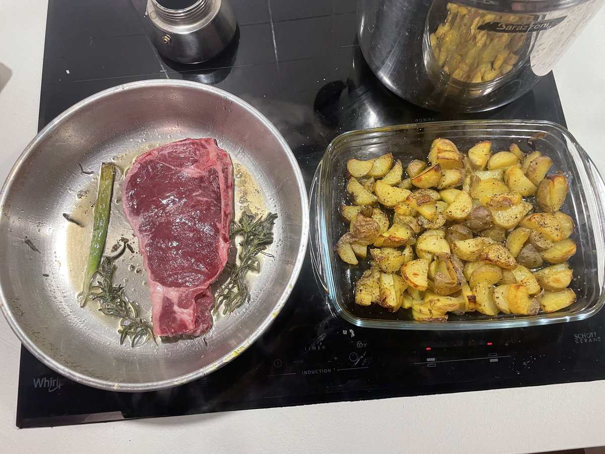 DholisticWay's tweet image. Tonight’s vrill feast