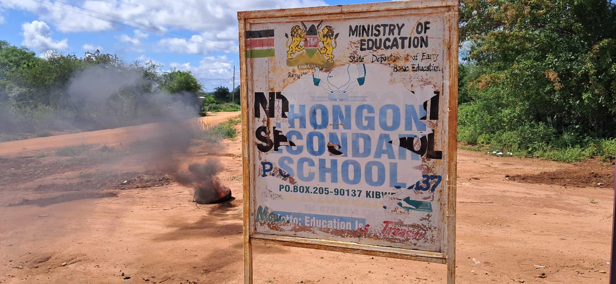 90.3 County FM tweet media