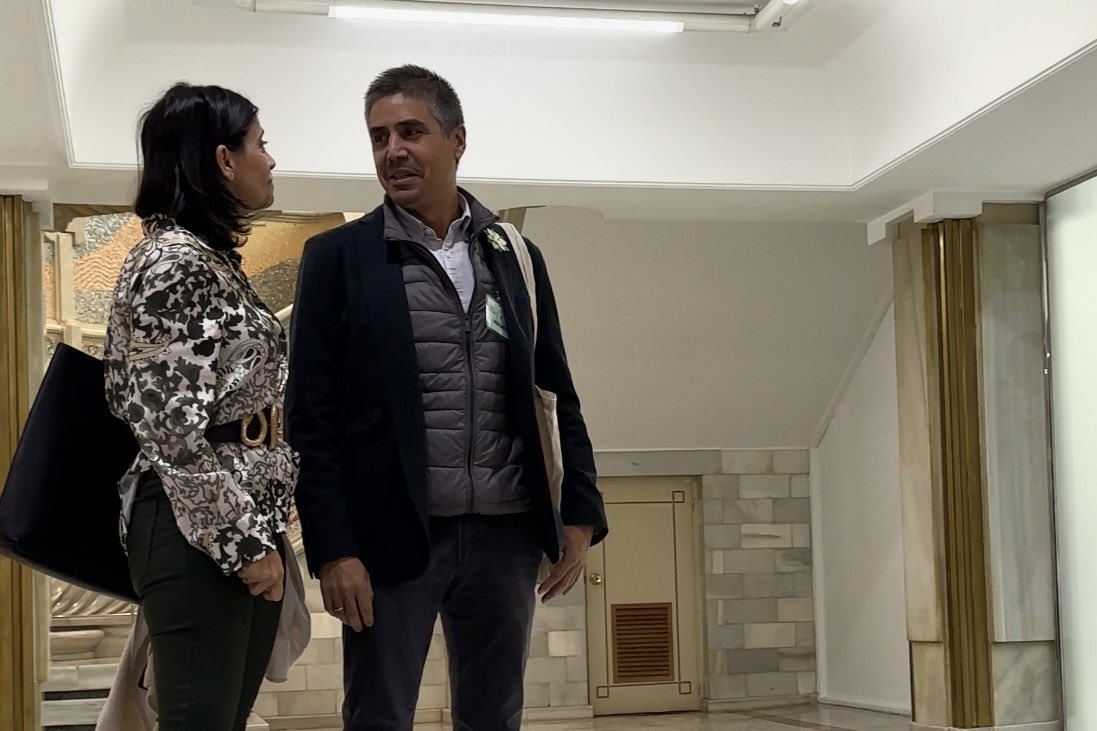 MC Cartagena 🇩🇰 (@mccartagena_ct) on Twitter photo 🫵🏽Exigimos que los presupuestos de 2025 pongan fin a la apropiación de fondos que pertenecen a #Cartagena y a sus #BarriosYDiputaciones🏘️
🗣️<a href="/JeGiGa/">Jesús Giménez Gallo</a>:“Hoy quienes votaron pensando en un futuro mejor ven cómo su dinero se queda en manos de un gobierno que bloquea nuestro municipio” 🫵🏽Exigimos que los presupuestos de 2025 pongan fin a la apropiación de fondos que pertenecen a #Cartagena y a sus #BarriosYDiputaciones🏘️
🗣️<a href="/JeGiGa/">Jesús Giménez Gallo</a>:“Hoy quienes votaron pensando en un futuro mejor ven cómo su dinero se queda en manos de un gobierno que bloquea nuestro municipio”