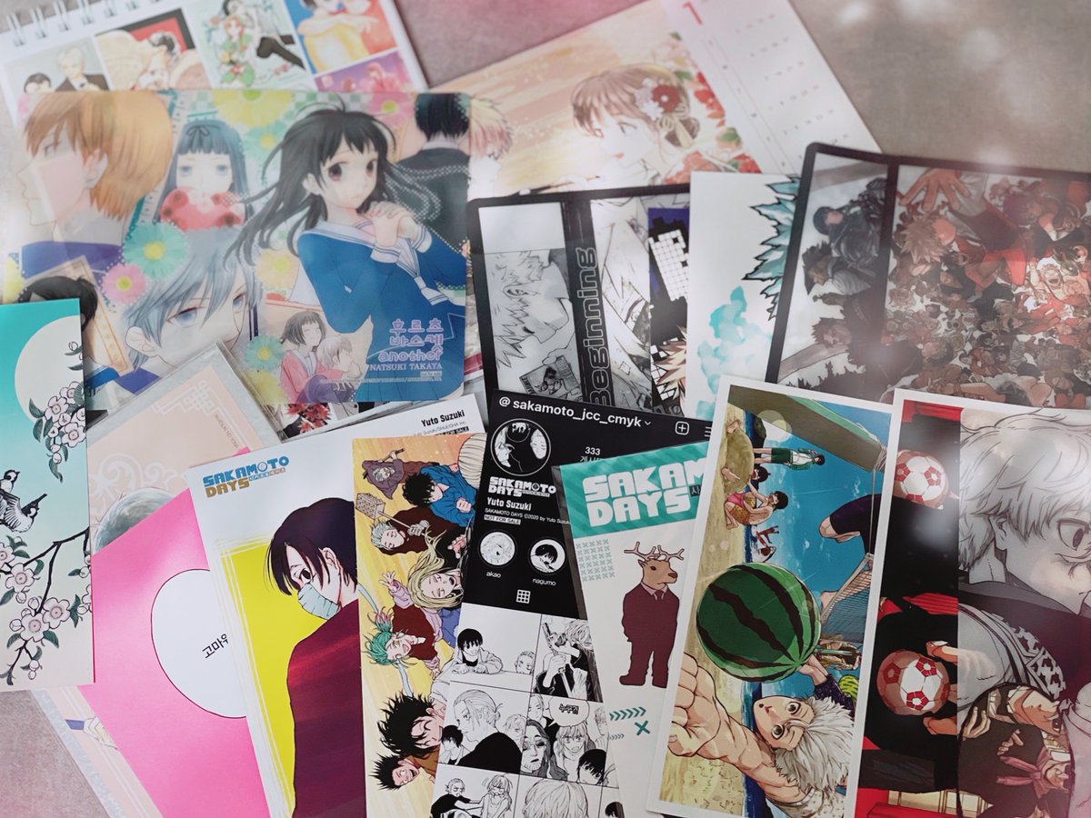 홍대 딩굴딩굴 알티이벤트로 보내주신
특전들 잘 받았습니다🥰
좋아하는 작품 특전들 왕창 받아서 너무 좋아요!! 

다음에 홍대에 가게 되면
딩굴딩굴 기억하고 놀러가겠습니다🫶🏻
이벤트 정말 감사합니다!
<a href="/dinggool2015/">홍대 딩굴딩굴 알타미라</a>