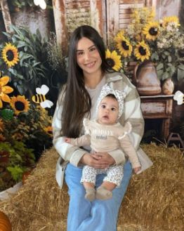NCMEC's tweet photo. #AMBERAlert: Police are urgently searching for 1-year-old Grecia Salome Alejandro-Benitez and her mother, Alondra Michelle Benitez-de Jesus, after they were allegedly abducted from a home in Garner, North Carolina.

Three masked suspects took Grecia and her mother and fled in a black Nissan Altima.

If you have any information, call Garner Police at (919) 772-8810 or 911 immediately. Latest: https://t.co/2PiEdMAdII