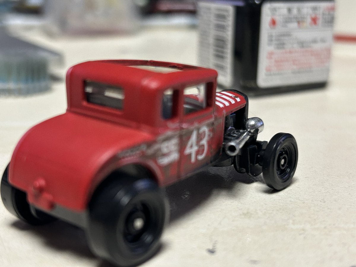 porschegmbh's tweet image. #ホットウィール  #ModelA  #FORD 
 バラしてディテールアップ🖌マフラーはJast on中丸氏にやってもらったテイ👍