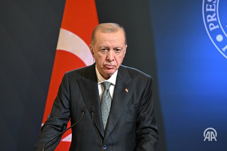 TheErimtanAngle's tweet photo. The #Prez urged Italian companies to see the #NewTurkey as a gateway to Asia, the Middle East, and Africa, just like Turkish firms see Italy as a gateway to Europe . . .
https://t.co/5WE1u2VxAU https://t.co/zrYDFiM4RF