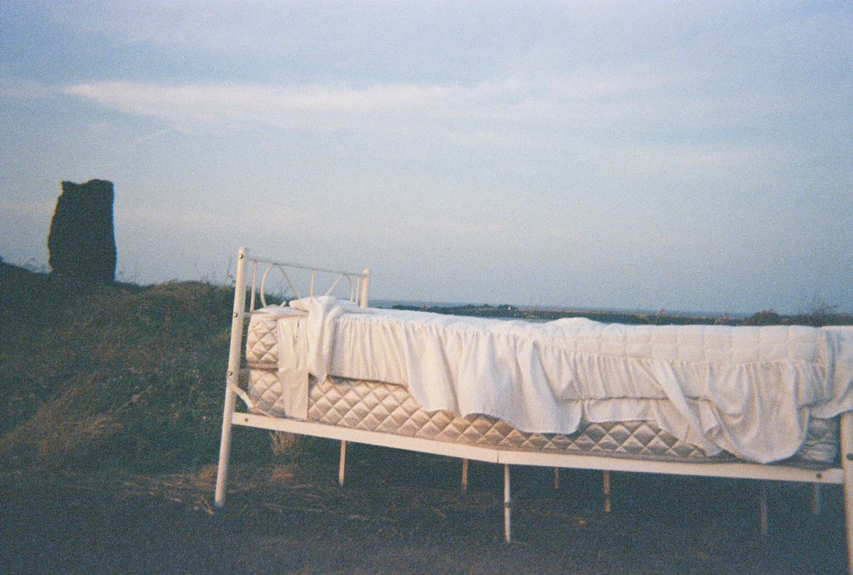 Visionteaa's tweet image. 🐻🫧

🇨🇳🇰🇷
Ini adalah kamera fujifilm sekali pakai!

@Visionteaa