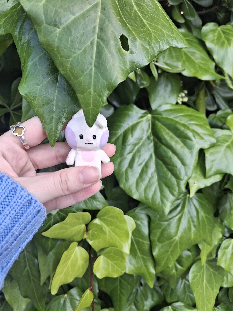 Jebe_Crafts's tweet photo. Spot the difference 🐰🌱
#제로베이스원 #ZEROBASEONE #ZB1 #ZB1fanart #Zeroni #yunini #HANYUJIN #YUJIN https://t.co/f3PFodUoLh