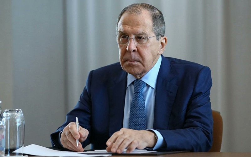 Russian Embassy in South Africa 🇷🇺 (@embassyofrussia) on Twitter photo 💬FM #Lavrov: It would be premature to discuss a transition to a single currency for BRICS. We are working together to create a payment and settlement infrastructure for carrying out cross-border settlements among #BRICS countries. In particular, this includes increasing the 💬FM #Lavrov: It would be premature to discuss a transition to a single currency for BRICS. We are working together to create a payment and settlement infrastructure for carrying out cross-border settlements among #BRICS countries. In particular, this includes increasing the