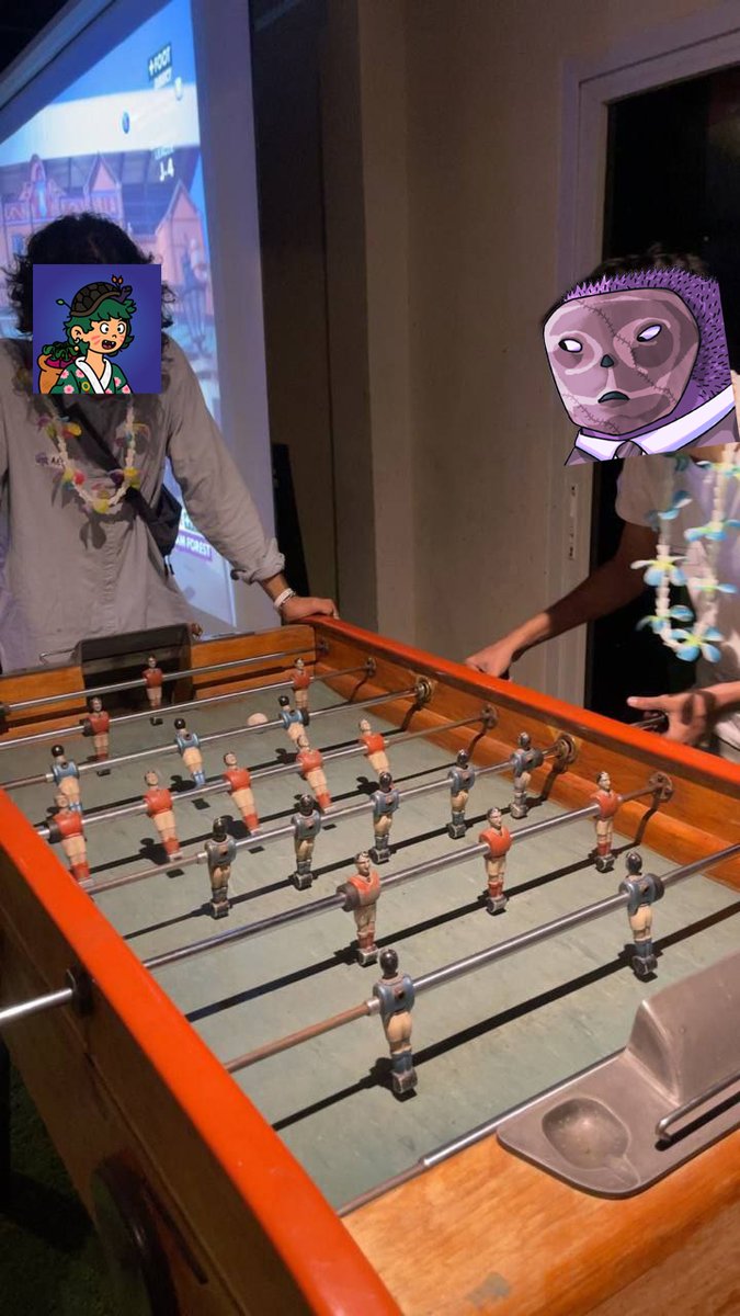 tatsthegoat's tweet image. 💜Tats meet Aethers💜

Played foosball and had fun conversation with the founder of @ExoSpiritsNft 

Super nice guy, love u bro 🫂