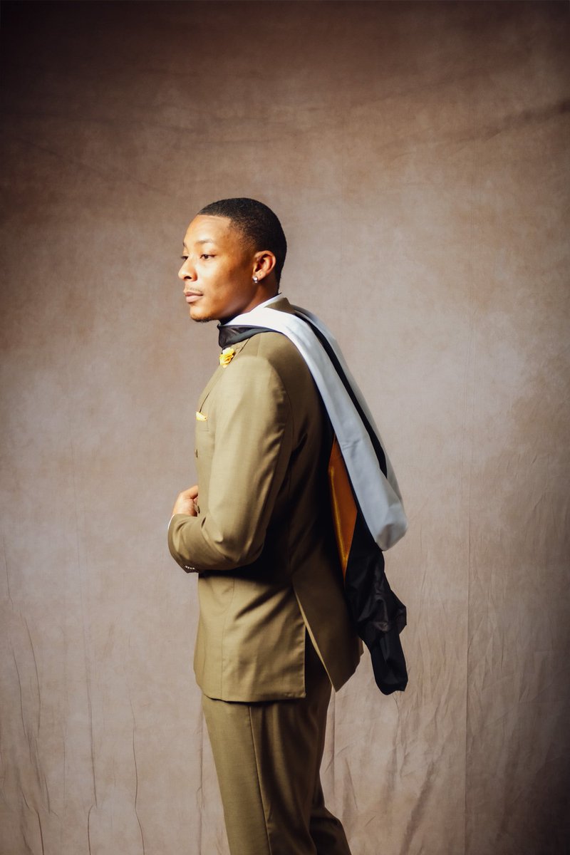 Black Male Therapist exist.

May 23, 2025🎓