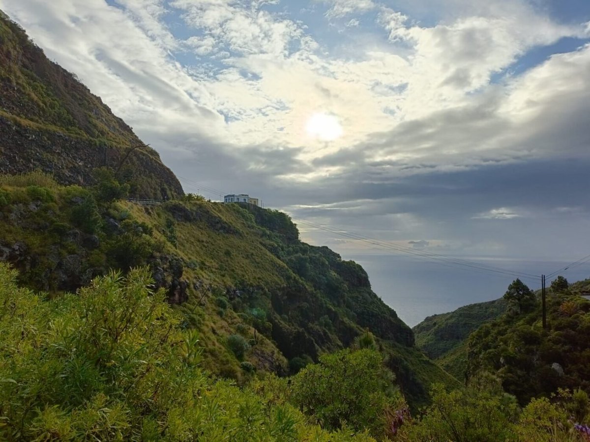 La Palma presenta una aplicación para concienciar ante los incendios forestales

rtvc.es/la-palma-prese…