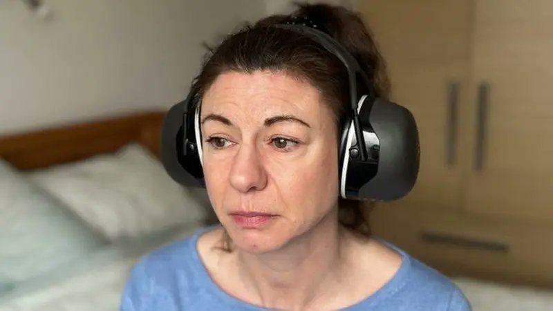 La historia de Karen Cook y el drama que vive padeciendo de Hiperacusia severa, además de tener tinnitus.

bbc.com/mundo/articles…

#hiperacusia #hipersensibilidadauditiva #tinnitus #acúfenos #ruido #saludauditiva