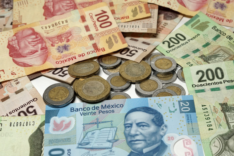 SistemaMich's tweet photo. Al corte a las 8:00 horas del 28 de abril, SAT ha devuelto 22 mil 456 millones de pesos, de saldo a favor.
#SAT #devolucionSAT
https://t.co/jGgBpw5DX1 https://t.co/DSJTUBZF1L