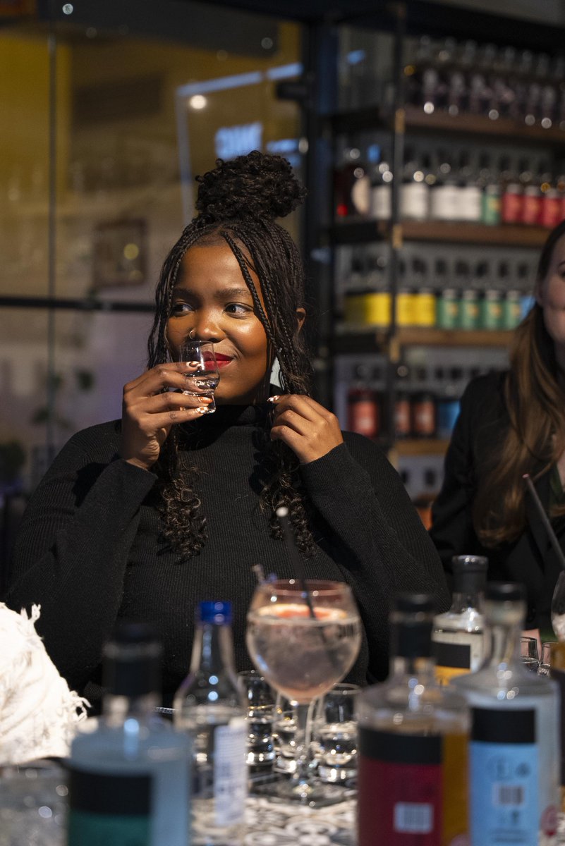 YOTEL (@yotelhq) on Twitter photo #StepIntoStratford and discover <a href="/jimandtonicltd/">Jim and Tonic</a>, where the drinks are as cool as the city. Stop by for dinner or try their distillery tour!
#YOTELPADlondonstratford #StepIntoStratford and discover <a href="/jimandtonicltd/">Jim and Tonic</a>, where the drinks are as cool as the city. Stop by for dinner or try their distillery tour!
#YOTELPADlondonstratford