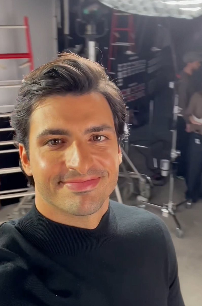 he's just a 30 years old bby 😭🤍