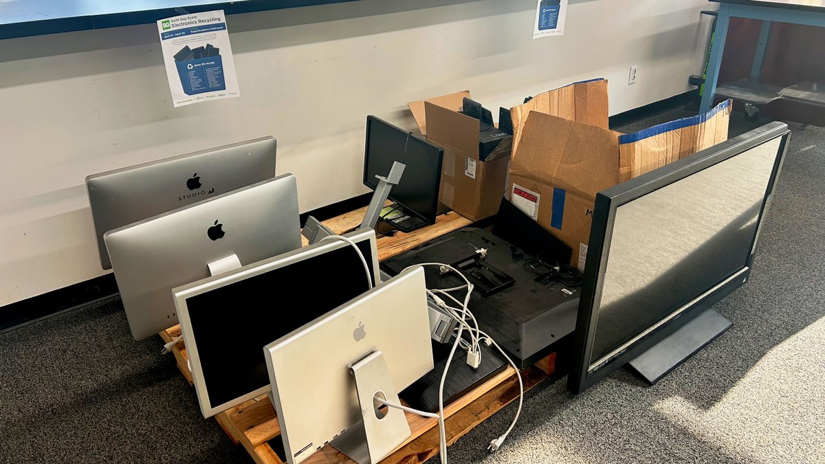This Earth Week, our team tackled a different kind of project: responsibly clearing out old electronics!

At SuperGraphics, we know that growth comes with upgrades — and we’re committed to making sustainable choices every step of the way. ♻️ 

Swipe to see the result of our