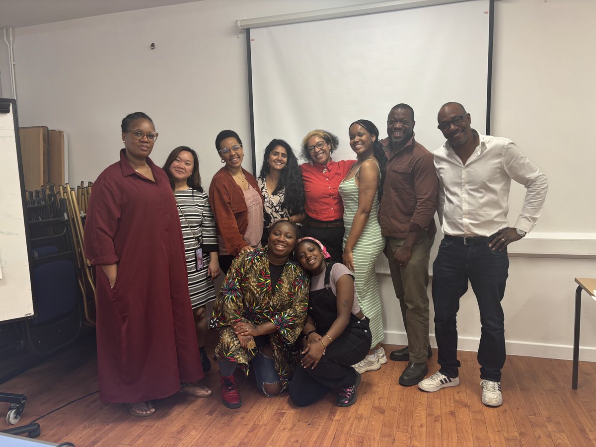 TalawaTheatreCo's tweet image. 📸✨ Staff Away Day ✨📸
A big thank you to everyone who made today so special, including Samantha Stimpson, Nzinga Orgill and Croydon Voluntary Action Resource Centre.
#TalawaTheatre #StaffAwayDay #TeamTalawa #BlackBritishTheatre #BehindTheScenes #TeamBuilding