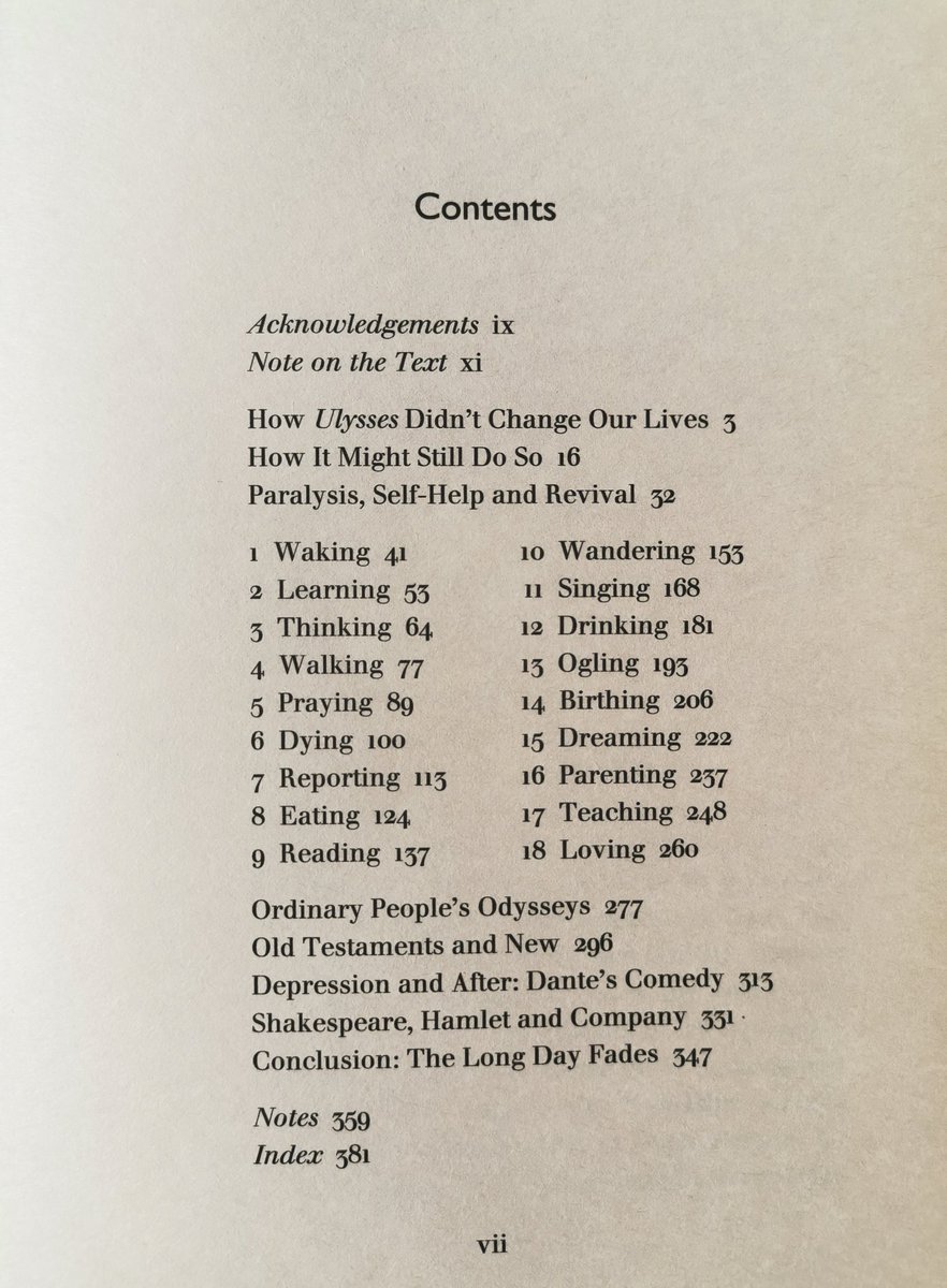med006803's tweet photo. Ahora que se acerca el #Bloomsday, he conseguido esta obra de #DeclanKiberd, que trata de acercar el #Ulysses de #JamesJoyce, mostrándolo como una obra donde se reflexiona sobre muchos aspectos de la vida cotidiana. Parece interesante #UlyssesAndUs 🇮🇪 https://t.co/ER0Uht32zf