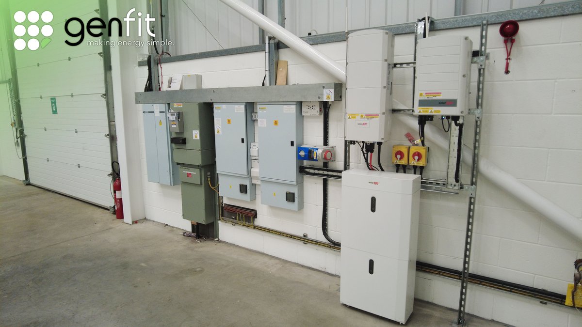 genfitltd's tweet image. Clean. Precise. Professional. 👷‍♂️⚡

Another flawless electrical install by the Genfit team — proving that what’s behind the scenes matters just as much as what’s on the roof.

Quality workmanship, done right. Every time.
#SolarPV #Genfit #ElectricalInstall #SolarEdge #CleanEnergy