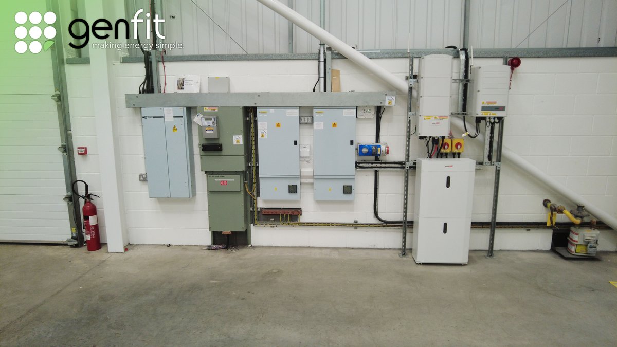 genfitltd's tweet image. Clean. Precise. Professional. 👷‍♂️⚡

Another flawless electrical install by the Genfit team — proving that what’s behind the scenes matters just as much as what’s on the roof.

Quality workmanship, done right. Every time.
#SolarPV #Genfit #ElectricalInstall #SolarEdge #CleanEnergy