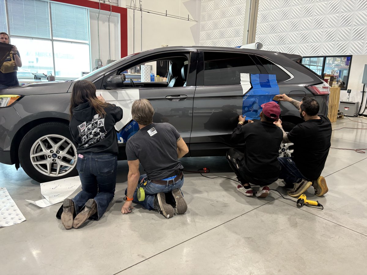 ND Graphics tweet media