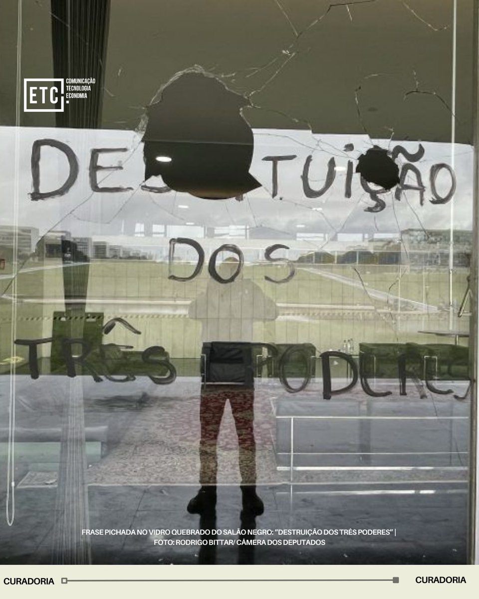 etcufma's tweet photo. A ascensão da extrema direita, o avanço do neoliberalismo e a atuação das grandes oligarquias digitais nos mostram que a destruição da democracia não é um acidente, mas uma estratégia. https://t.co/EYDeH5x19Q