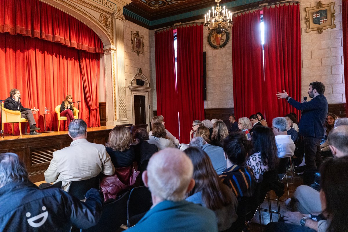 CU_SakipSabanci's tweet image. Thank you to everyone who joined us for this year’s Sakıp Sabancı Annual Lecture with Prof. @zeynep Tüfekçi (@princeton)! We had a full house at @ItalianAcademy for a compelling talk on protest movements and their global trajectories. 📸
