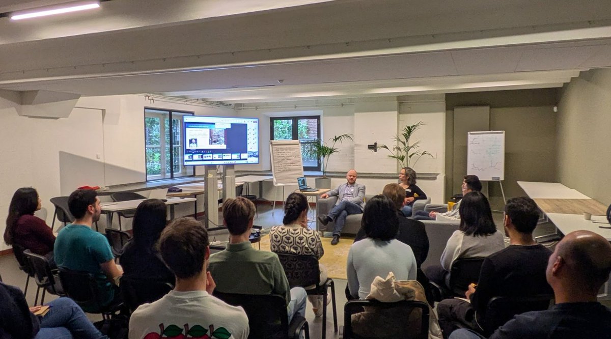 🚀 Afgelopen week openden we de deuren voor nieuwsgierige studenten tijdens het Discover EngD event!

Wat ze ontdekten?
✔️ Betaalde, 2-jarige opleiding
✔️ Echte projecten, echte impact
✔️ Focus op carrière én persoonlijke groei

jads.nl/nl/nieuws/van-…

#DataScience #EngD #JADS