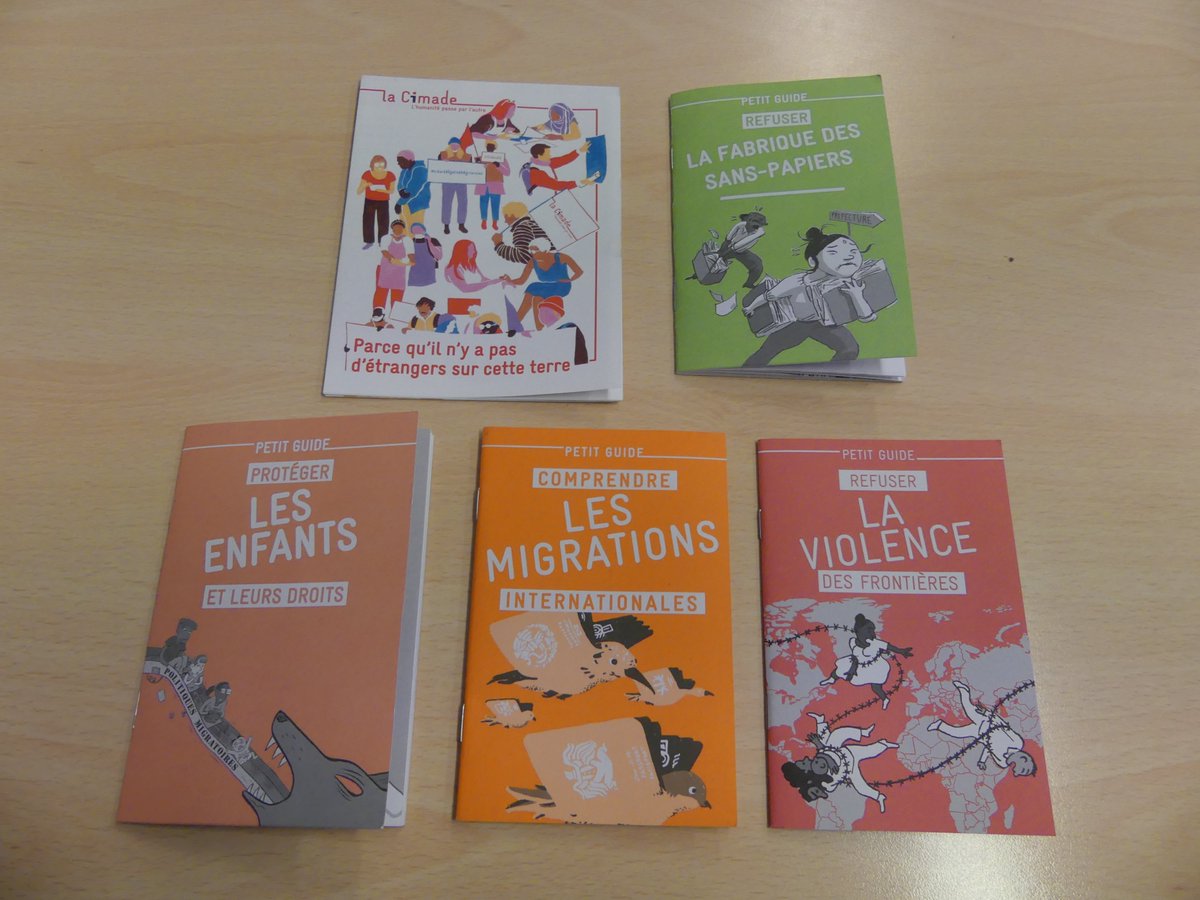 DSDEN82's tweet image. Le directeur académique @LeNormandCyril1 s&apos;est rendu ce matin au🏫 @JulesMichelet1. Mmes Alary &amp;amp; Tamisier, professeures d&apos;histoire et géographie, avaient organisé une conférence sur la thématique &quot;#Migrations et migrants en 2025&quot;. Témoignages &amp;amp; ateliers. Merci à @lacimade &amp;amp; l&apos;ASE