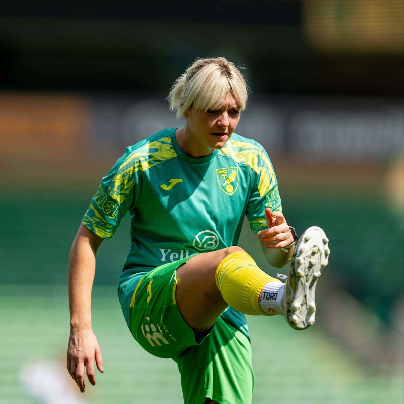 NorwichCityWFC's tweet photo. Our final fixture of the 2024/25 season 🙌🟡

📆 Sunday, May 4
🆚 @MulbartonLadies
⏱️ 6.45pm KO
🏟️ @CarrowRdStadium 
🏆 @HarrodSport Women's Cup

Get your tickets now 👇