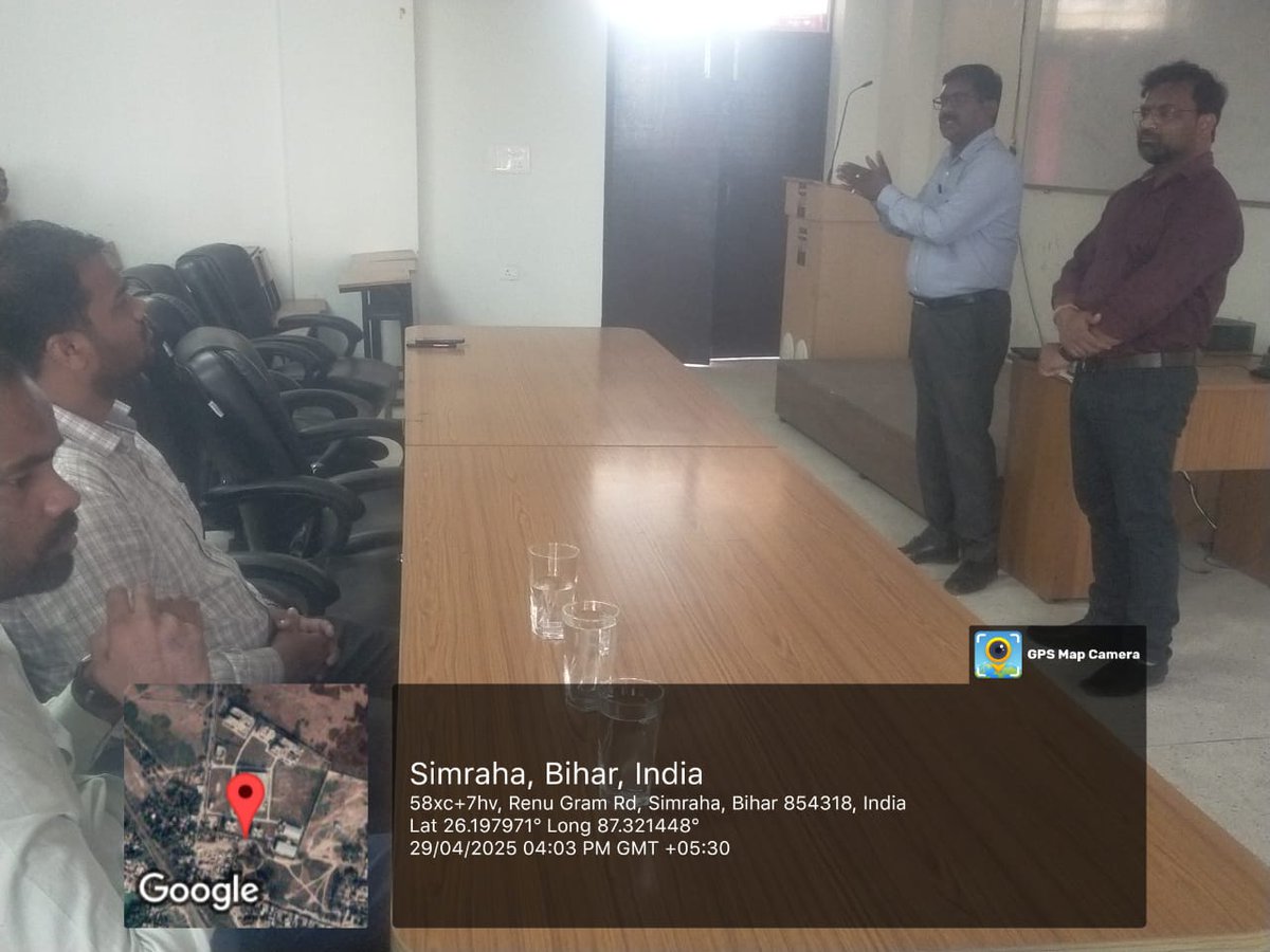 SpnrecA's tweet photo. Post-Matric Scholarship Awareness Seminar held at SPNREC, Araria on 29 April 2025. DPO (SSA) Araria shared details with students. Coordinated by Dr. Gautam Prakash &amp; Shambhu Nath Sharma. #ScholarshipAwareness #SPNREC #SSAAraria https://t.co/pUPcQHFF3b