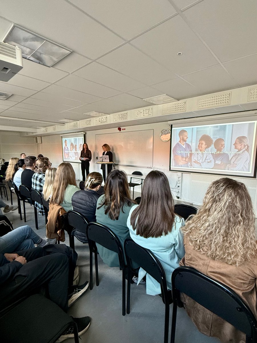 Naprapatskolan's tweet image. I dagarna tre redovisar DN58 sina examensarbeten!👏

#naprapat #naprapathögskolan #naprapati #manuellmedicin #examen #examensarbete #legitimation #nph