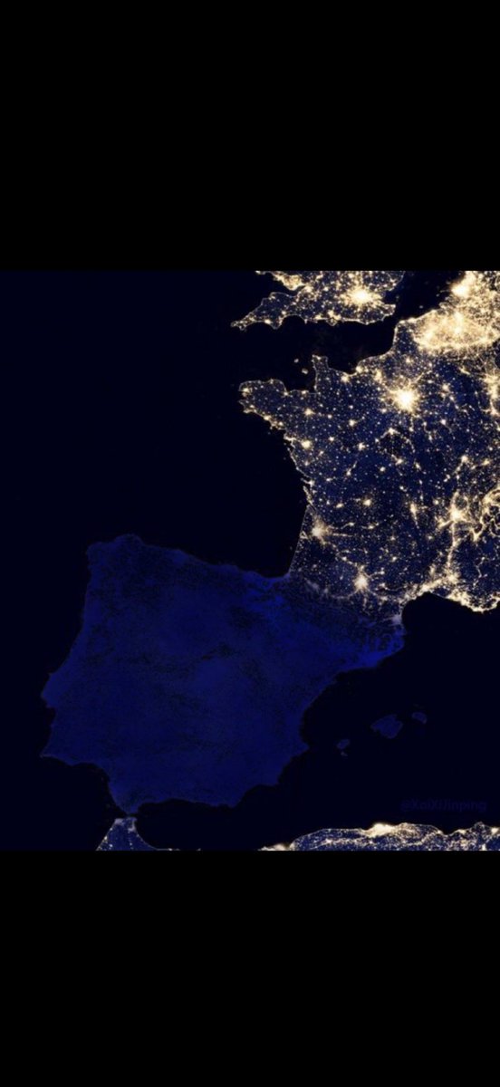 MarcosdeQuinto's tweet photo. Nunca España ha vivido tiempos tan oscuros como con Sánchez y sus secuaces👇 https://t.co/95VVkHQ3w6